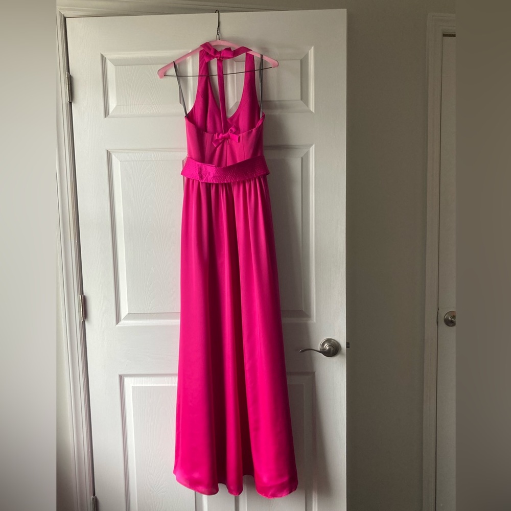 *RARE/SOLD-OUT* VW360214 Vera Wang V Neck Halter Gown + Sash Size 0 in Begonia